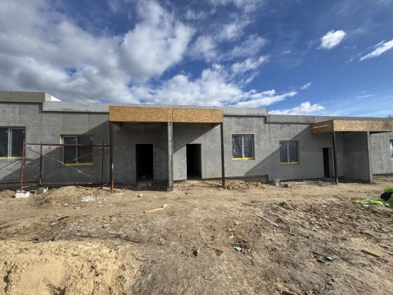 Продаж таунхаус ГАЗИФІКОВАНИЙ з великою ділянкою! Гостомель