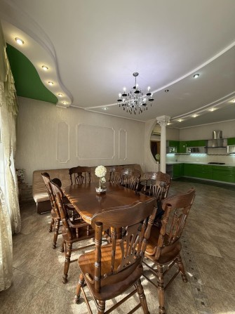 Будинок с сучасним плануванням - фото 1