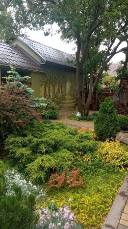 Мини-гостиница  в Черноморске!  2 домика на участке! - фото 1