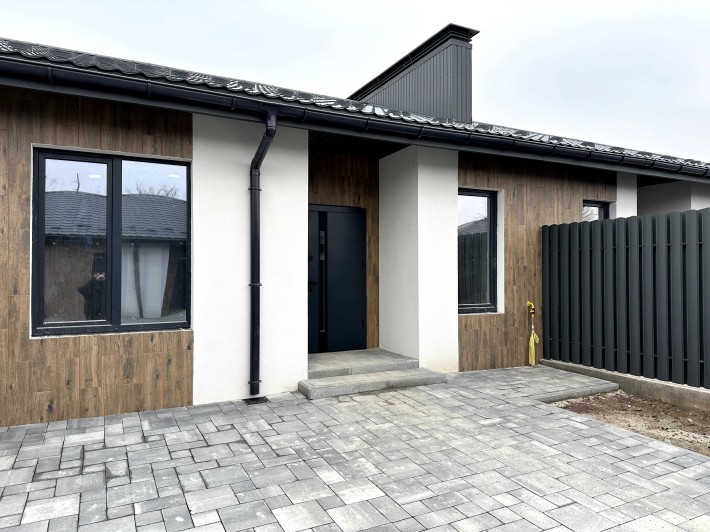 Продам Чудовий Одноповерховий Таунхаус в Новому КМ з Газом. - фото 1