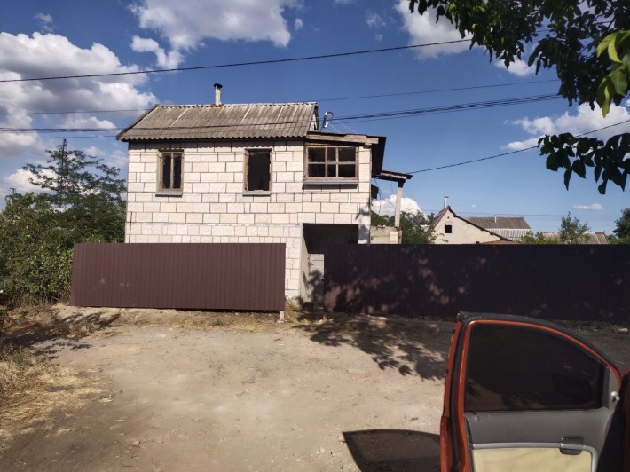 Срочная продажа дачи - фото 1