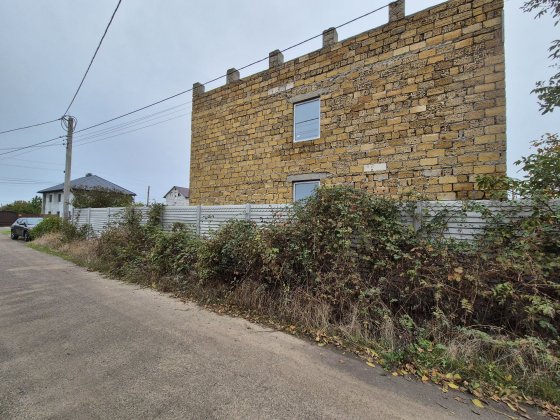 Продам коробку дома возле моря Черноморск