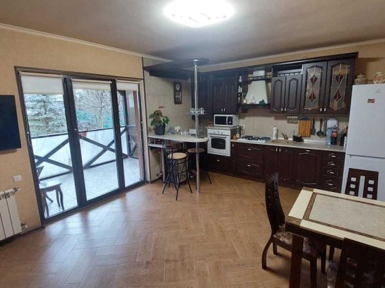 Гостомель Дуплекс з ремонтом та гаражем 103 м² 2,2 сотки Гостомель