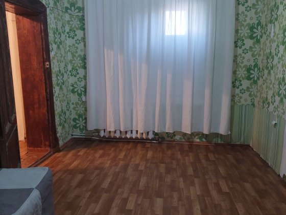 Продам  2 кім. часть дому для людей які хочуть мати квартиру на землі