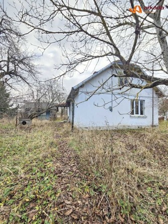 Цегляний будинок в центрі м. Калуш з земел. ділянкою - фото 1