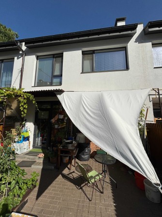 Таун, Гостомель, вул. Молодіжна - фото 1