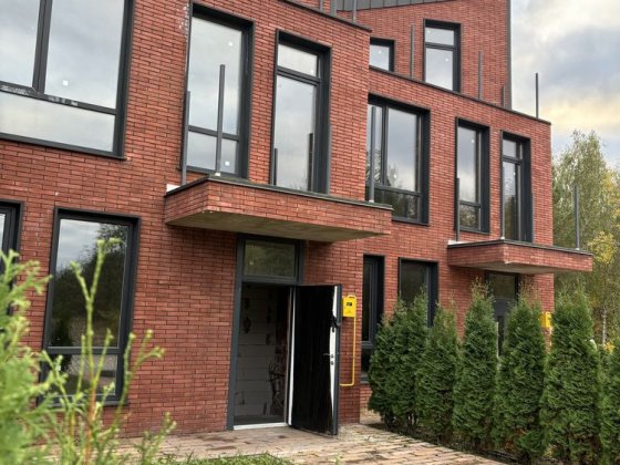 Газифікований таун з чарівним краєвидом Гостомель