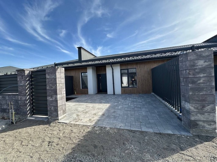 Продам Новий Таунхаус. Центральні Комунікації. Інфраструктура Поруч. - фото 1