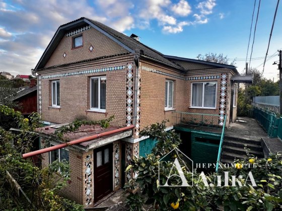 Продам хороший будинок біля міста Кам'янець-Подільський