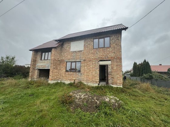 Продам будинок 230 кв. Коломыя