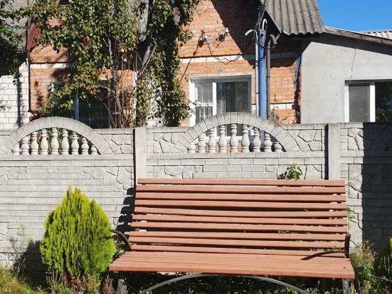 Продам добротний будинок в с.Новомутин Конотоп