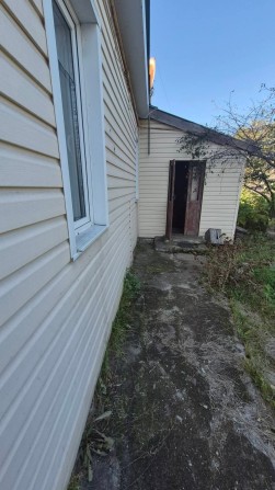 Продам 1/2 будинку ,р-н Залізничної лікарні - фото 1