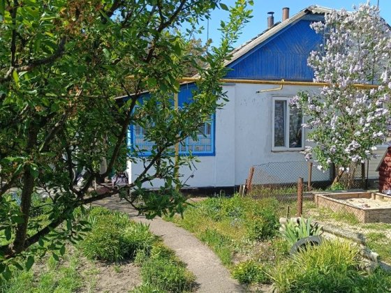 Продам пів будинку Коростень