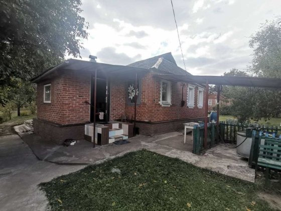 Продам дом Люботин с отличным участком Люботин