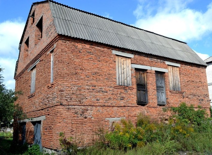 Будинок та земельна ділянка біля річки у м. Малин - фото 1