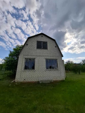 В Люботине продам кирпичную дачу - фото 1
