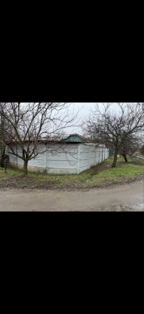 Продам 1/2 дома, возможна сдача жилья - фото 1