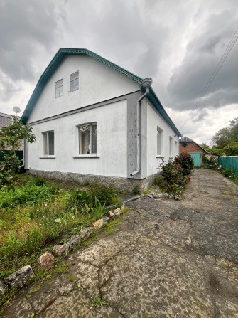 Будинок вул. Пʼятикопа р-н Лікарні - фото 1