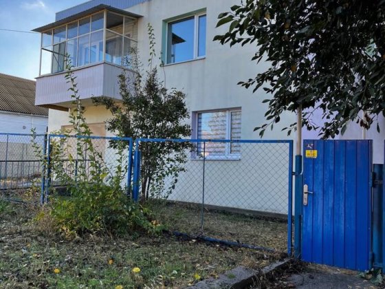 Продам будинок у м. Марганець Марганец