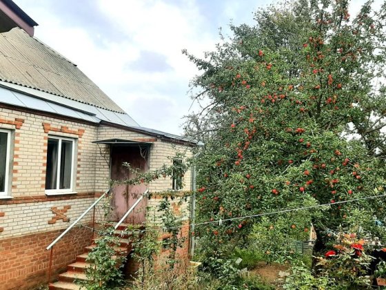 Продам капітальний будинок в Мерефі Мерефа