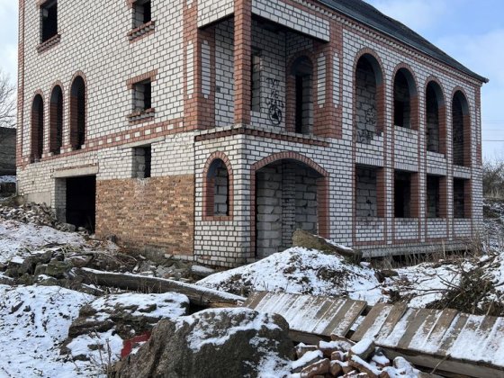 Недобудований будинок !ТЕРМІНОВИЙ ПРОДАЖ! Звягель