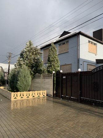 Будинок  240м2 з сучасним ремонтом - фото 1