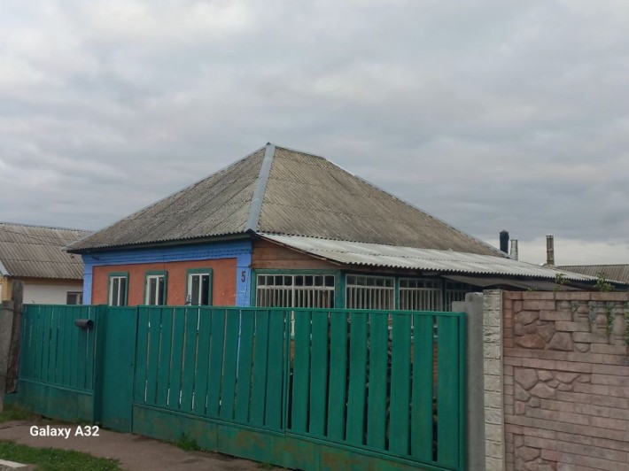 Продаю добротний будинок - фото 1