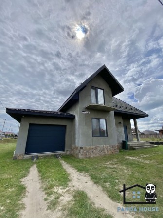 Продається чудовий будинок на два поверхи готовий до проживання. - фото 1