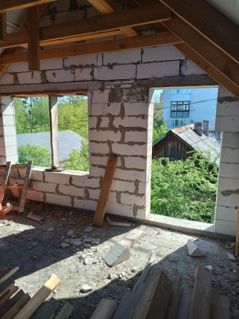 Продам будову в центрі міста - фото 1