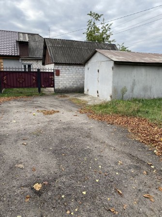 Продам 1/2 будинку - фото 1