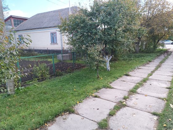 Будинок вул Соборна 11, біля Метиза Староконстантинов