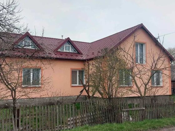 Приватний будинок, 15 км від Стрия, газ, вода, гараж, траса Львів-Чоп Стрый