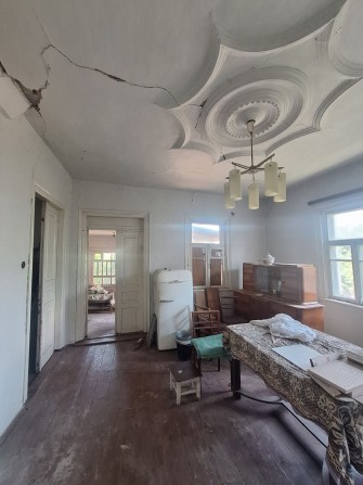 Продаж частини будинку р-н центрального ринку - фото 1