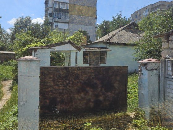 будинок у центрі міста,район приват банка! Хмельник