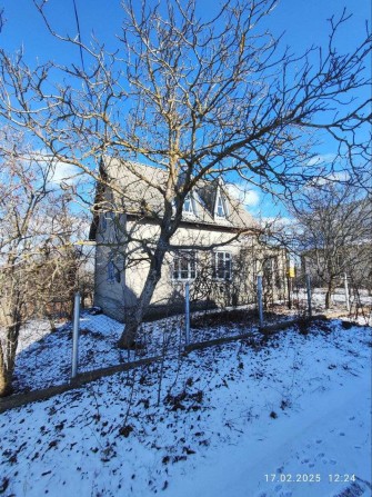 Продаж будинку з ділянкою на 6 соток - фото 1