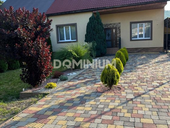 Продаж  будинку в м.Хуст Хуст