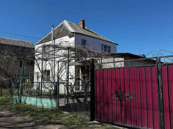 Продаж будинку в мальовничому районі Лезнево Хмельницький