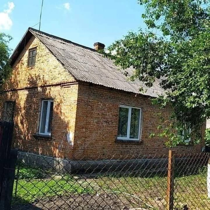 Продам цегляний будинок у м.Шептицький - фото 1