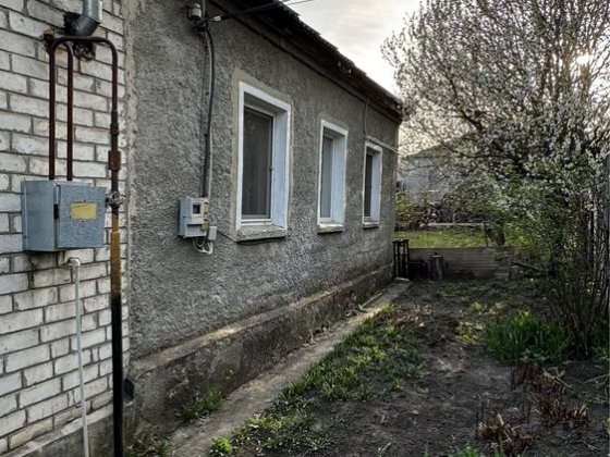 Продам дом ( можно под дачу) село В.Хутор Чугуев