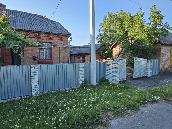 Продам будинок с. Правдівка Ярмолинецький р-н. Хмельницька обл. Хмельницький