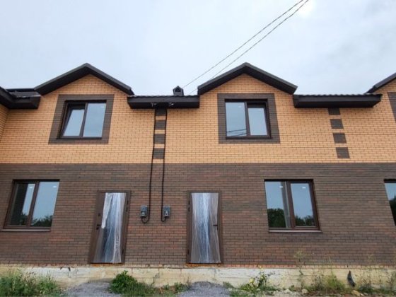 Продаж танхауса з ділянкою ( Агрономічне) Агрономичное