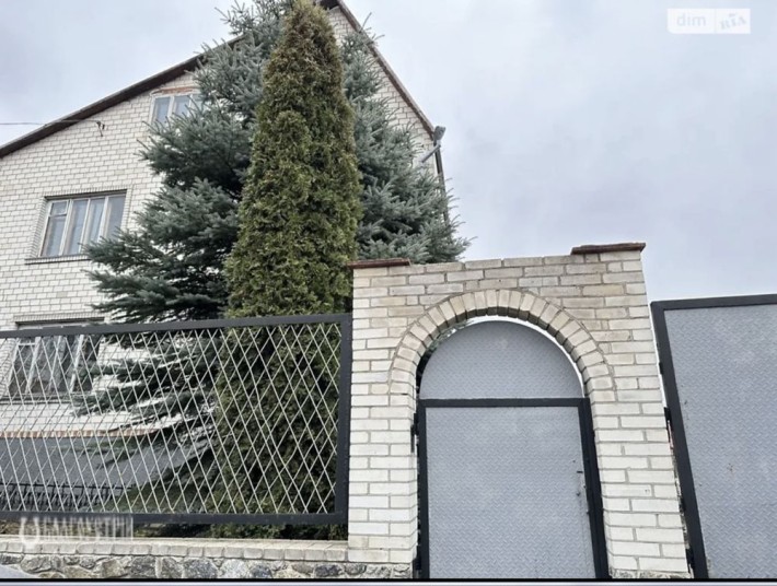 Продаж 3 поверхового будинку - фото 1