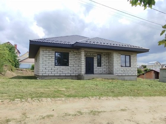 Продам новий будинок в Лезнево від власника Хмельницький