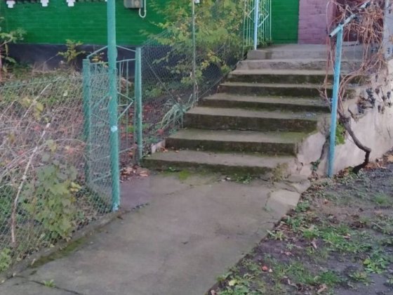 Продам пів будинку Гайсин