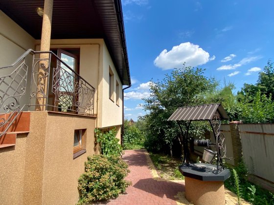 Продаж будинку в с.Зарванці Зарванцы