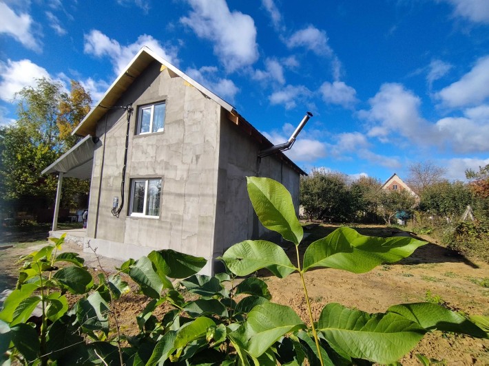 Продаж будинку біля магазину Сім'я - фото 1