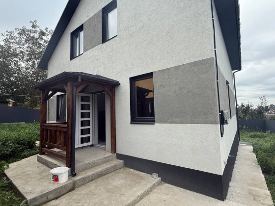 Продам Чистовий Будинок ! Є Газ. Зарванцы