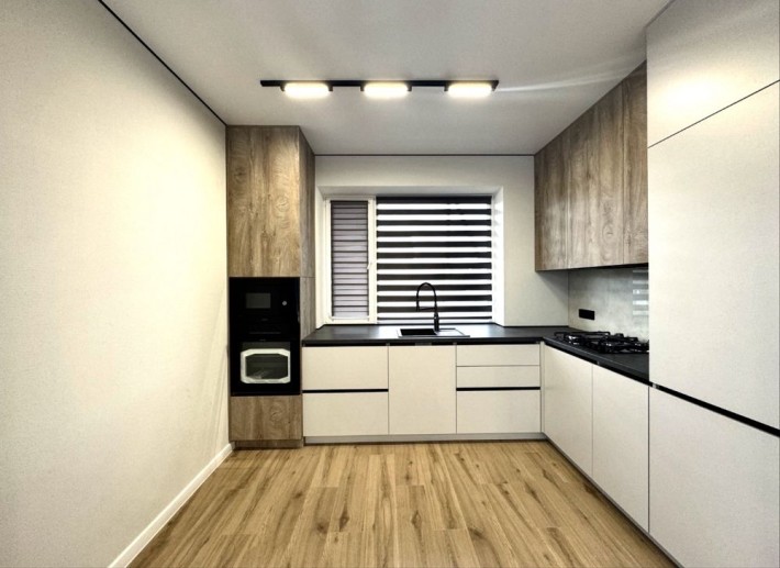 Продаж чудового будинку - фото 1