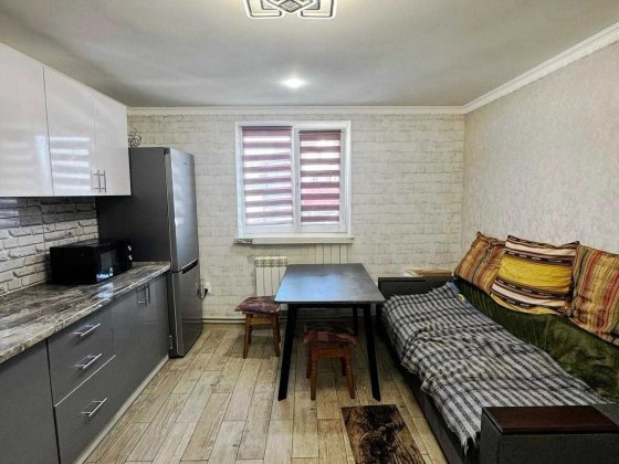 Продаж будинку в Лезнево, поруч біля зупинки Хмельницький