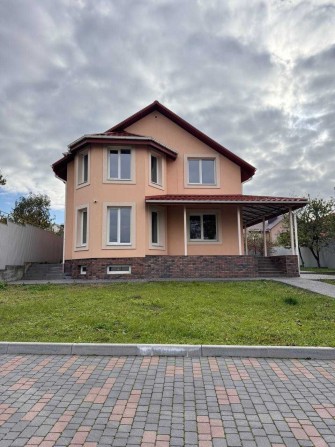 Продаж будинку з частковим ремонтом в районі першої автостанції. - фото 1